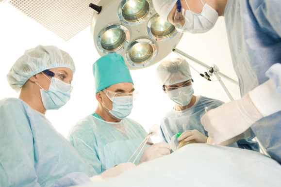 4 Tips on Finding the Right Cosmetic Surgeon